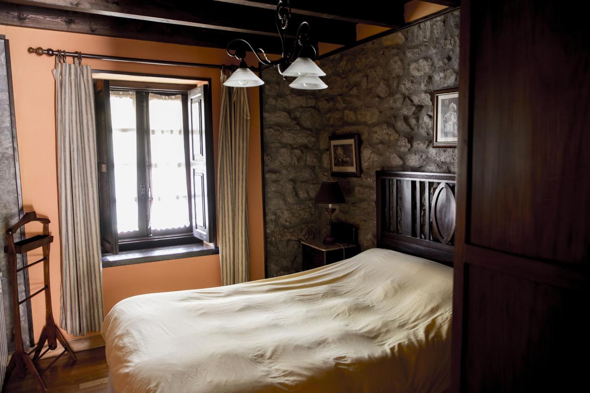 Apartamentos La Gloria Santillana del Mar Room photo